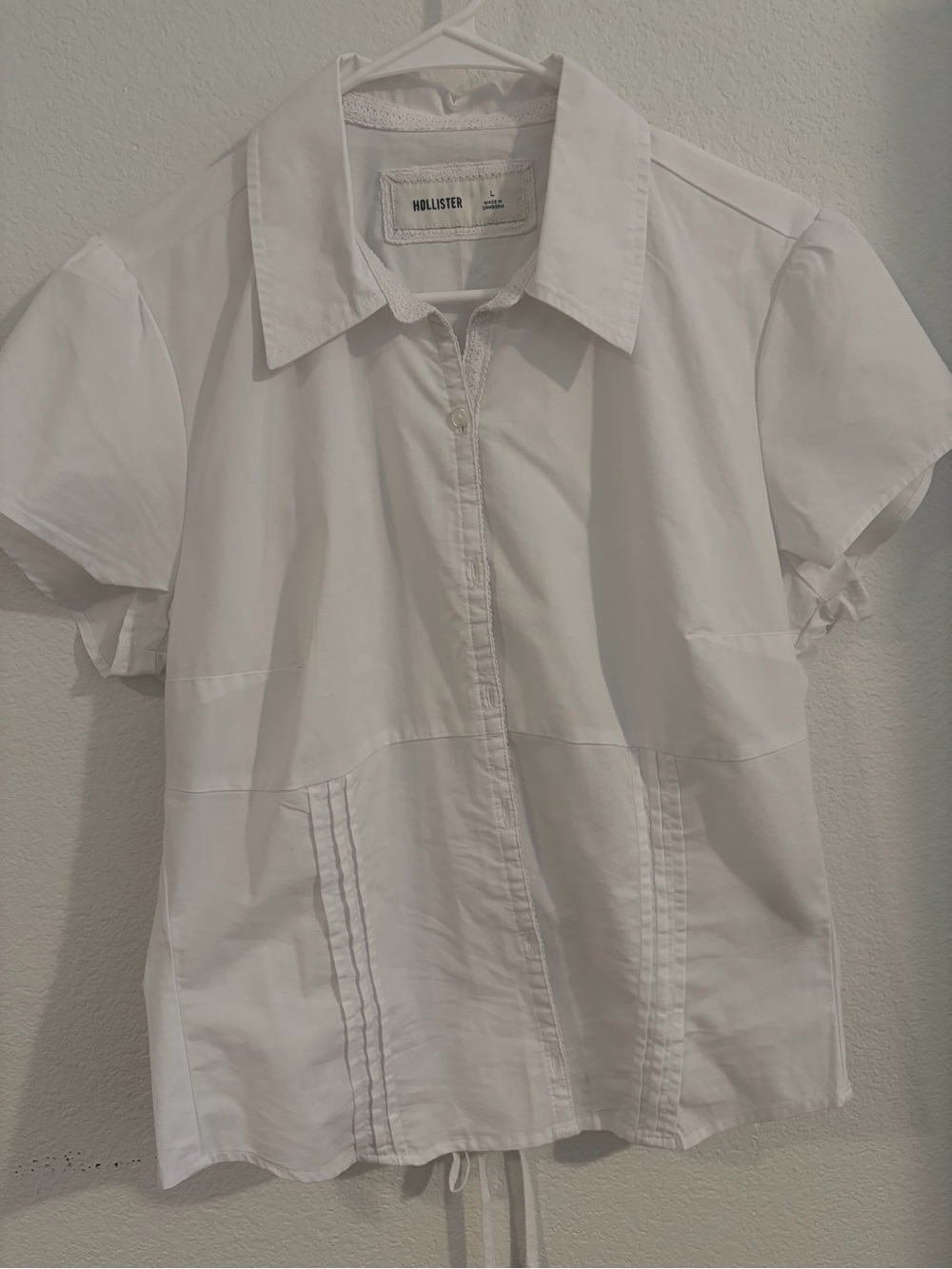 Hollister White Short-Sleeve Button Shirt